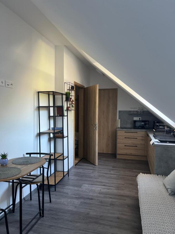 Hobiti Apartman - Frodo Cerna v Posumavi Exterior foto